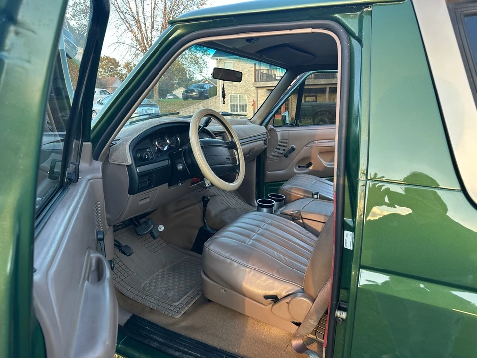 1995 Ford Bronco 5th Gen - Image 9 of 13