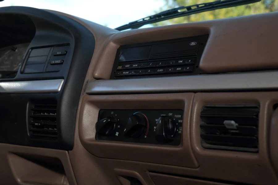 1995 Ford Bronco 5th Gen - Image 22 of 30