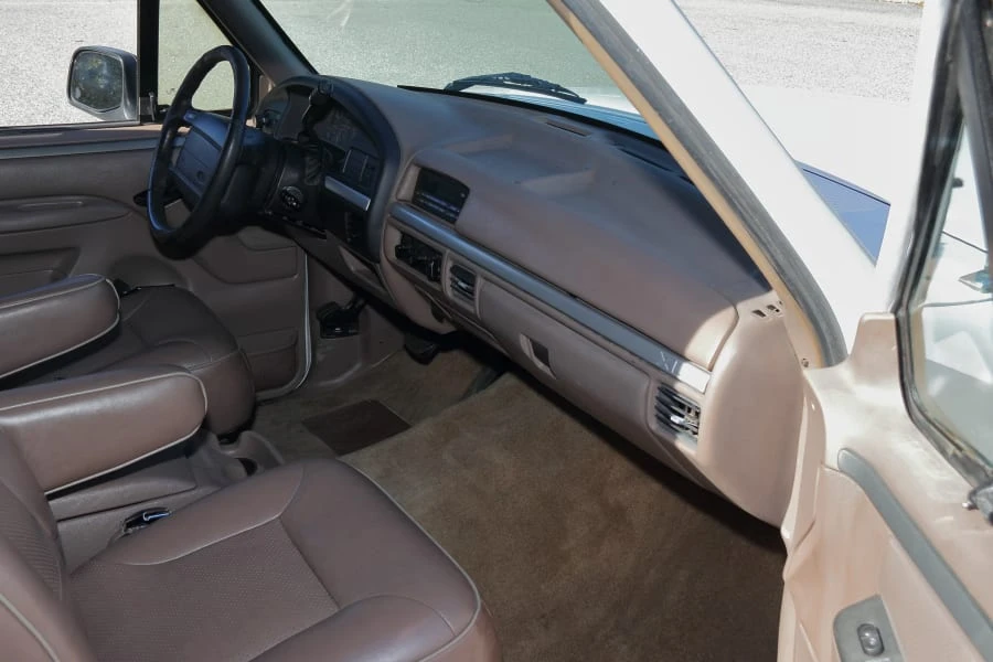 1995 Ford Bronco 5th Gen - Image 17 of 30