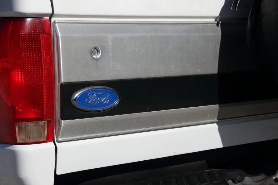 1995 Ford Bronco 5th Gen - Image 10 of 30