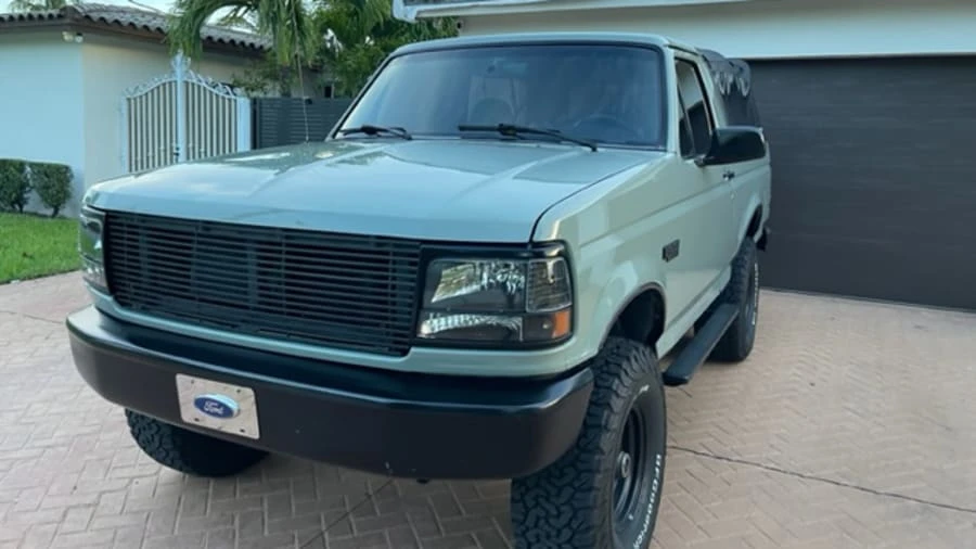 1995 Ford Bronco 5th Gen - Image 4 of 9