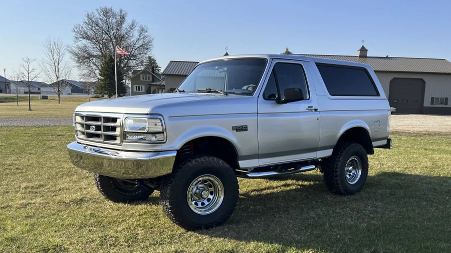 1995 Ford Bronco 5th Gen - Image 9 of 21