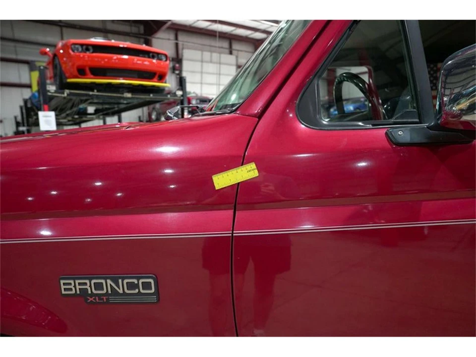 1995 Ford Bronco 5th Gen - Image 29 of 31