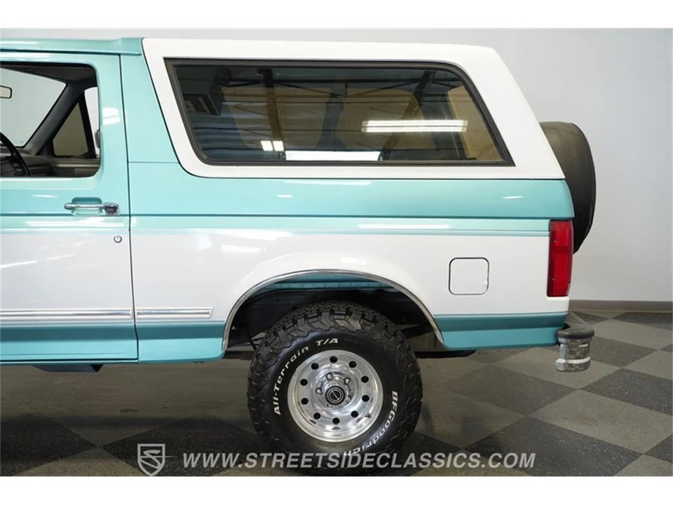 1995 Ford Bronco 5th Gen - Image 25 of 31