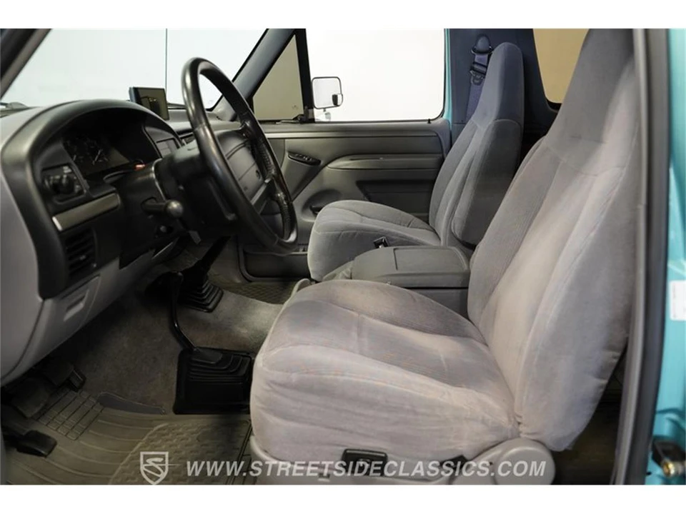 1995 Ford Bronco 5th Gen - Image 2 of 31