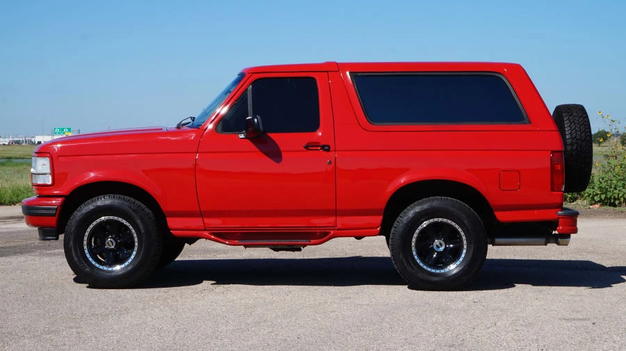 1995 Ford Bronco 5th Gen - Image 2 of 9