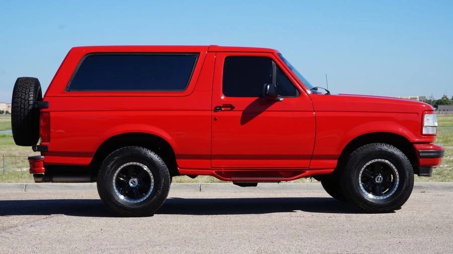 1995 Ford Bronco 5th Gen - Image 3 of 9