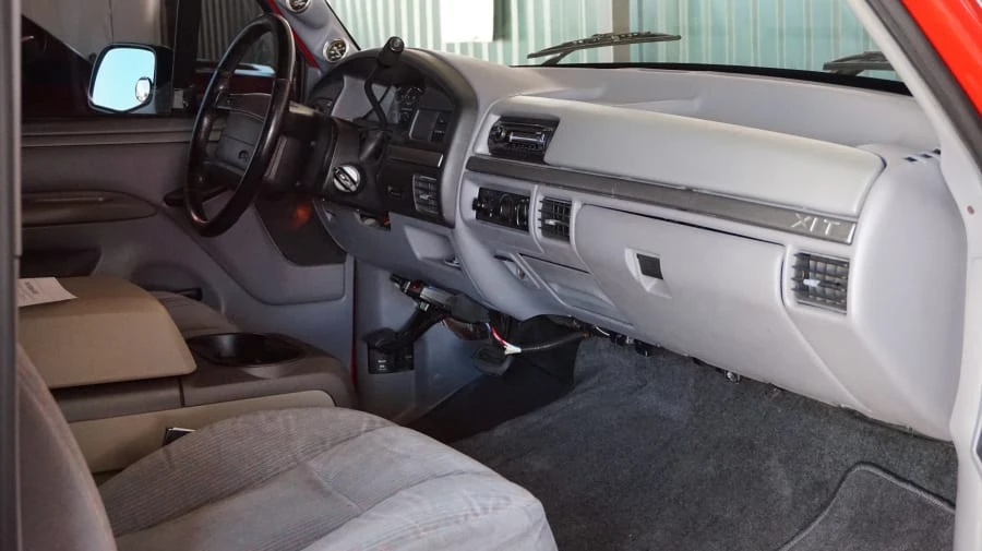 1995 Ford Bronco 5th Gen - Image 6 of 9