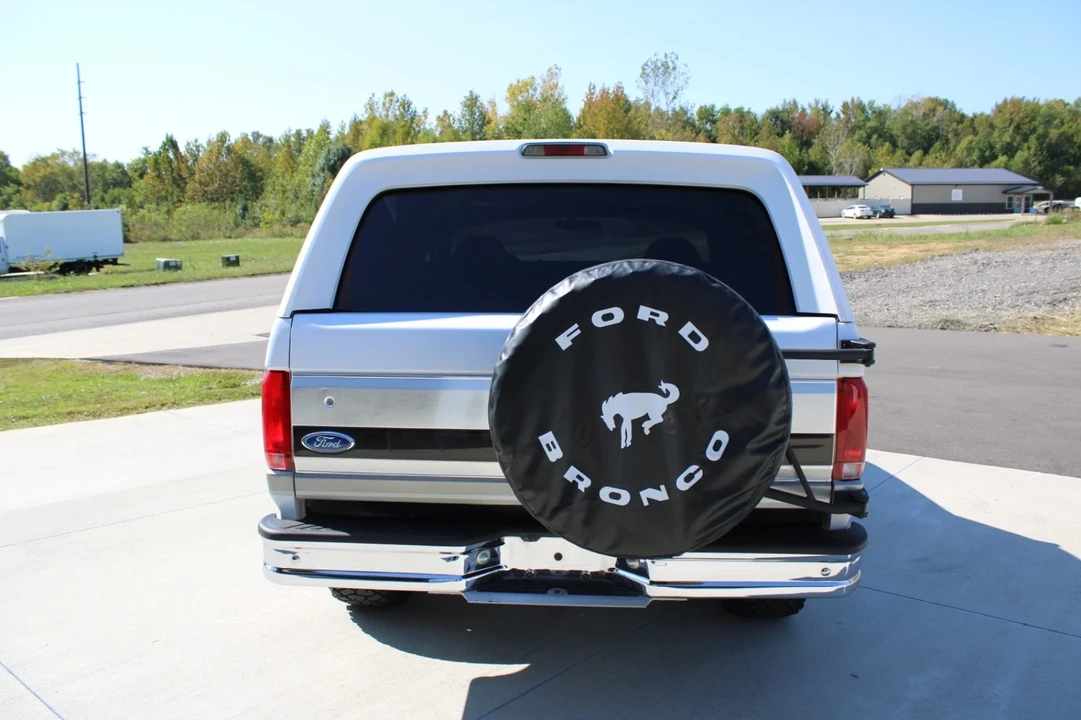 1995 Ford Bronco 5th Gen - Image 4 of 18