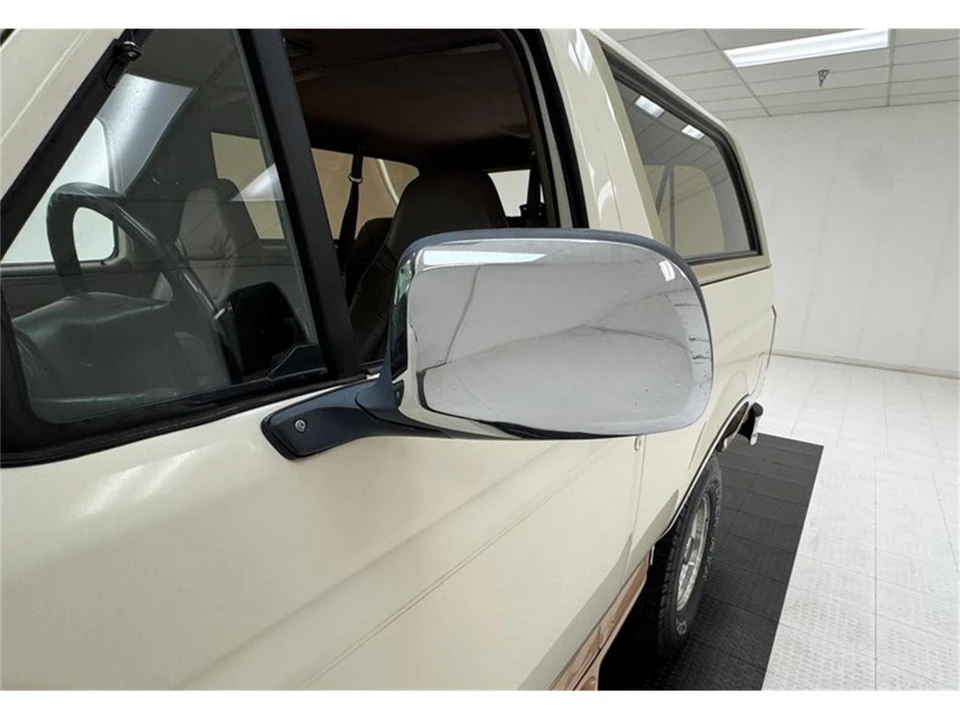 1995 Ford Bronco 5th Gen - Image 16 of 31