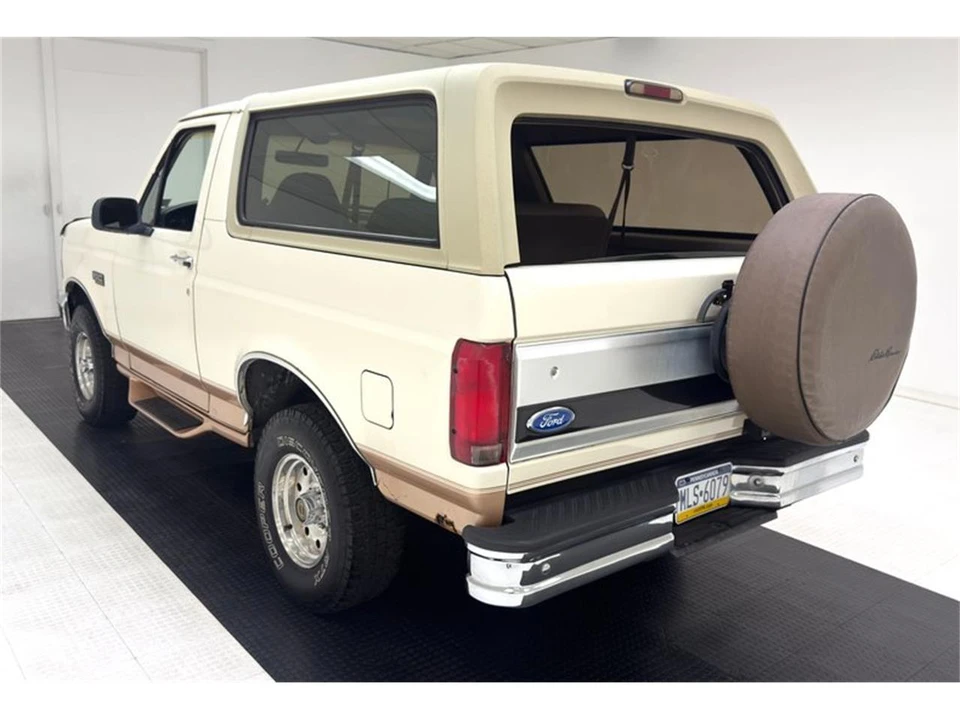 1995 Ford Bronco 5th Gen - Image 3 of 31