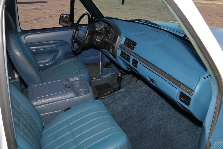 1995 Ford Bronco 5th Gen - Image 30 of 31