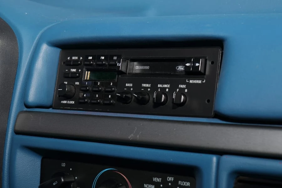 1995 Ford Bronco 5th Gen - Image 27 of 31