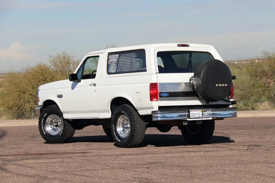 1995 Ford Bronco 5th Gen - Image 17 of 31