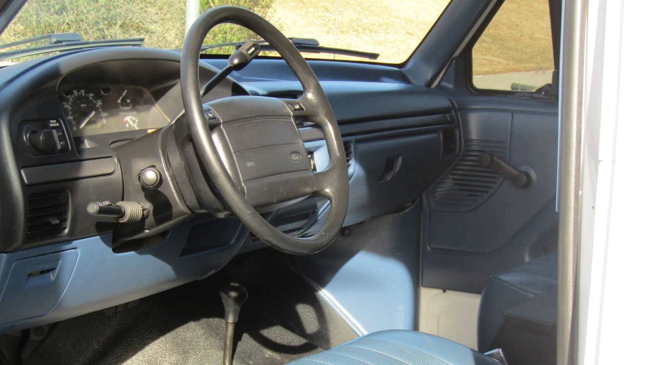 1995 Ford Bronco 5th Gen - Image 7 of 16
