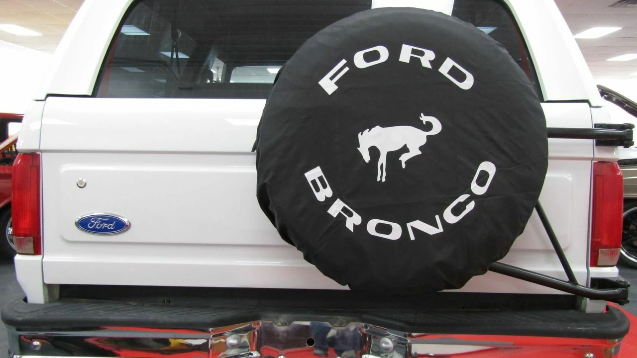 1995 Ford Bronco 5th Gen - Image 11 of 16