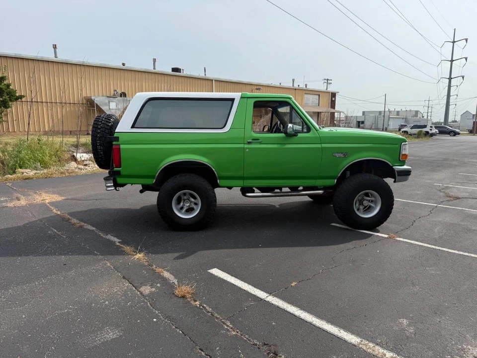 1995 Ford Bronco 5th Gen - Image 17 of 31