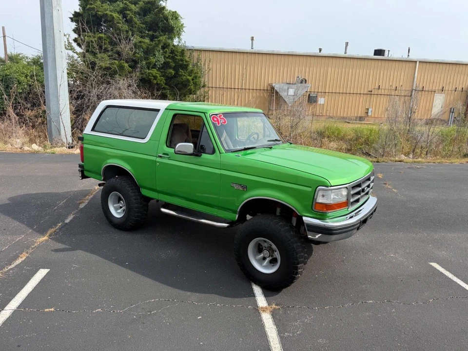 1995 Ford Bronco 5th Gen - Image 19 of 31