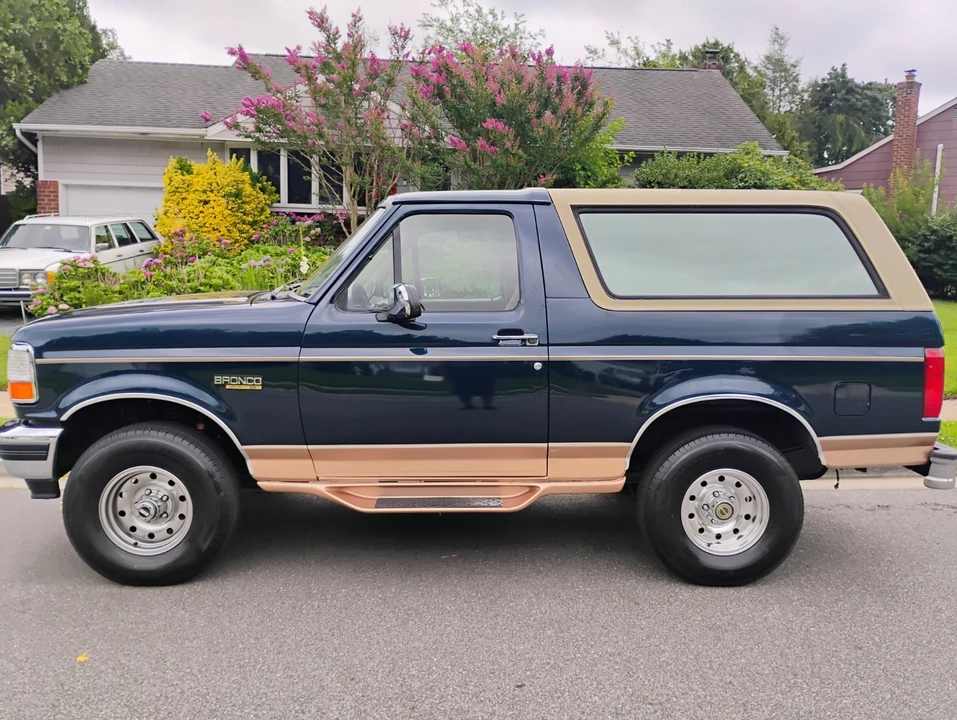 1995 Ford Bronco 5th Gen - Image 12 of 31