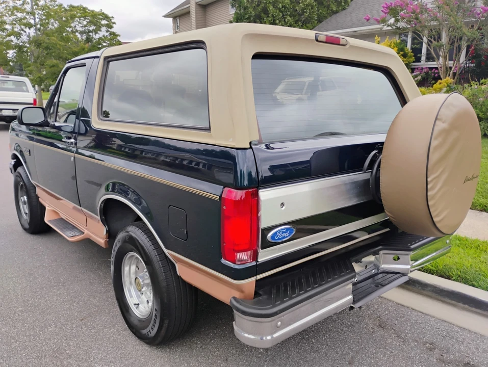1995 Ford Bronco 5th Gen - Image 13 of 31