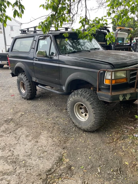 1995 Ford Bronco 5th Gen - Image 2 of 7