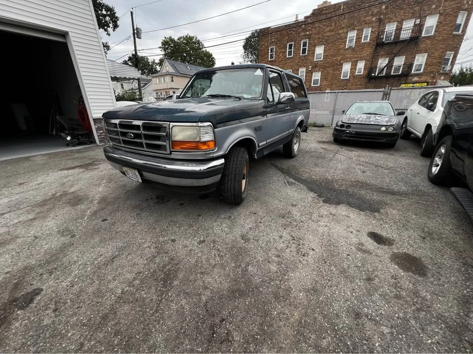 1995 Ford Bronco 5th Gen - Image 9 of 10