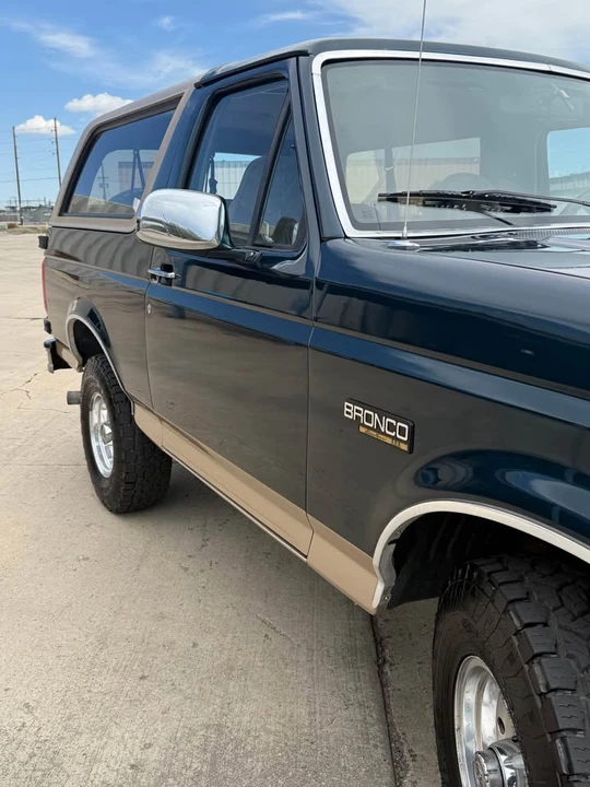 1995 Ford Bronco 5th Gen - Image 7 of 16