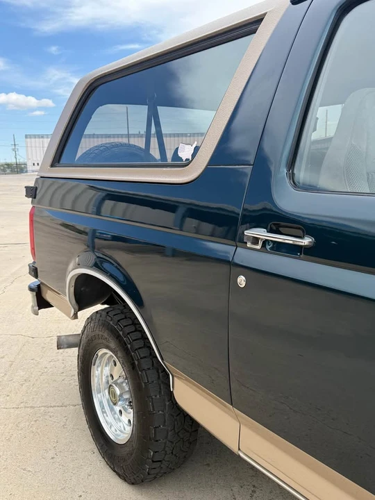 1995 Ford Bronco 5th Gen - Image 8 of 16
