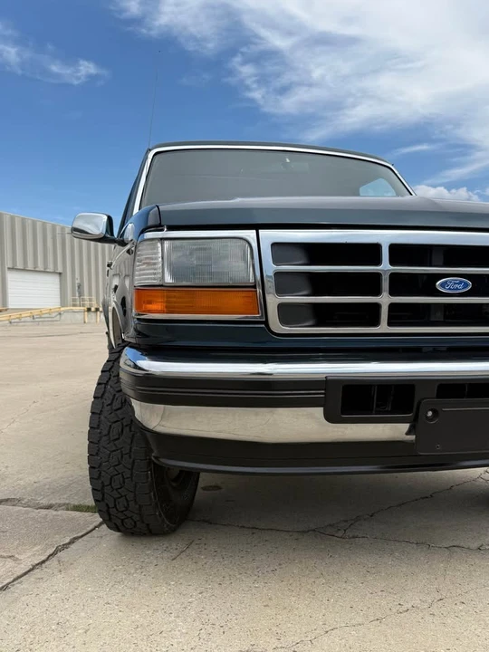 1995 Ford Bronco 5th Gen - Image 6 of 16