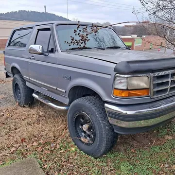 1995 Ford Bronco Big Bend Sport Utility 2D