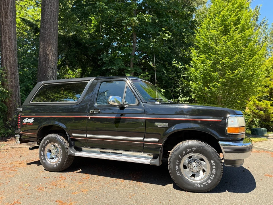 1995 Ford Bronco 5th Gen - Image 13 of 28