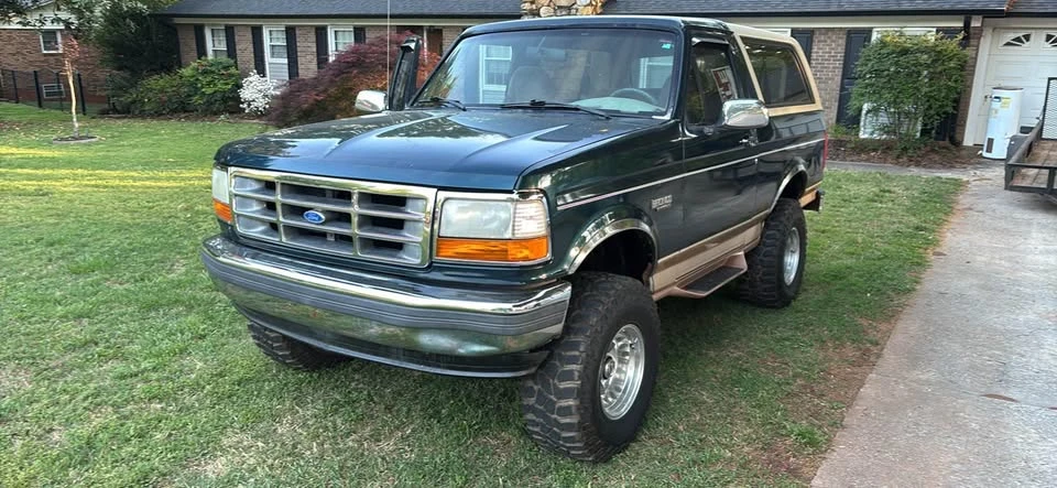1995 Ford Bronco 5th Gen - Image 2 of 8