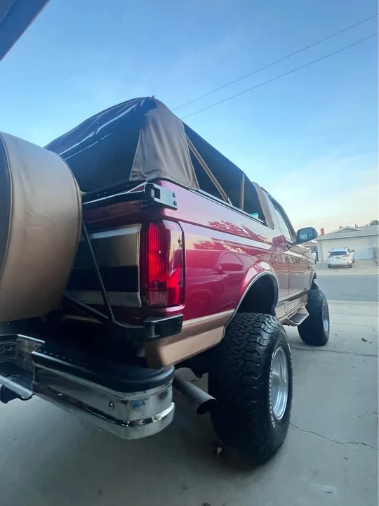 1995 Ford Bronco 5th Gen - Image 4 of 20