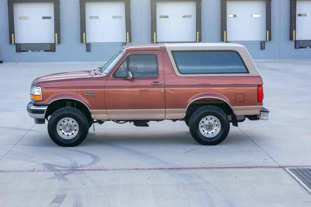 1995 Ford Bronco 5th Gen - Image 25 of 31