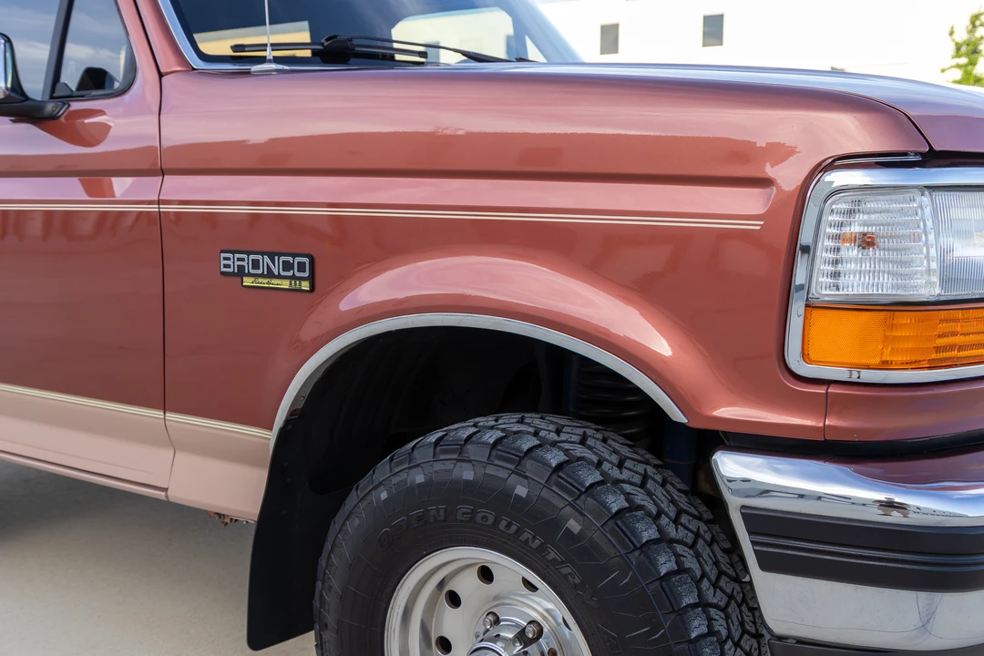 1995 Ford Bronco 5th Gen - Image 29 of 31