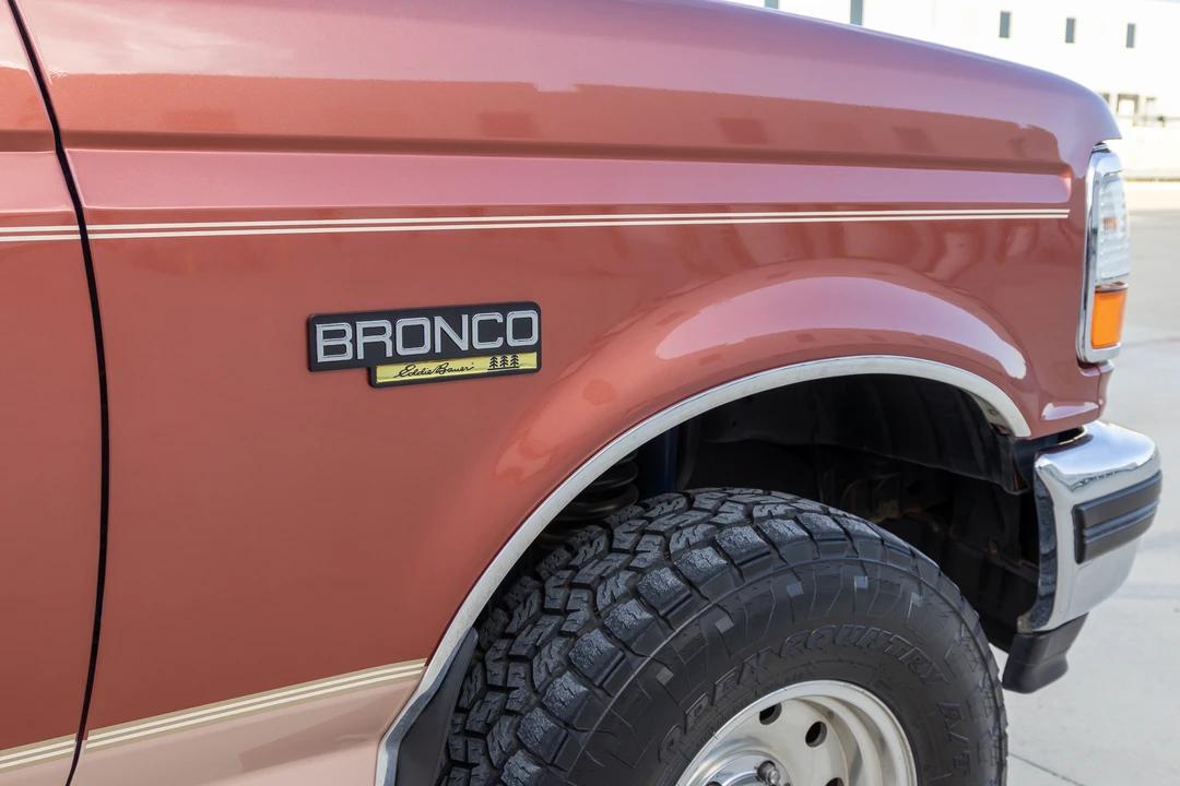 1995 Ford Bronco 5th Gen - Image 30 of 31