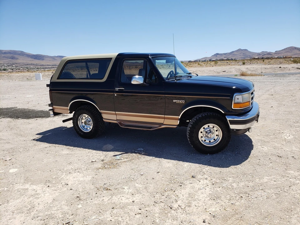 1995 Ford Bronco 5th Gen - Image 20 of 31