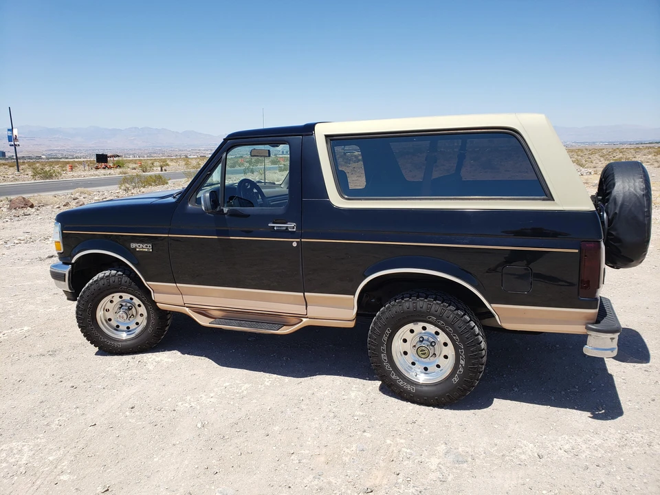 1995 Ford Bronco 5th Gen - Image 11 of 31