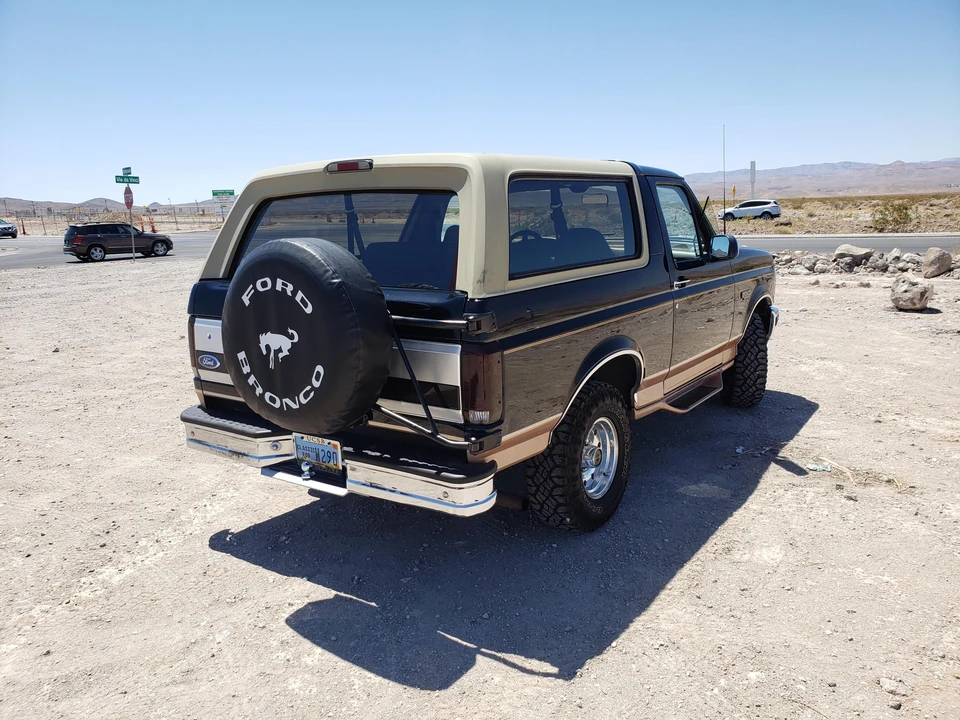 1995 Ford Bronco 5th Gen - Image 16 of 31