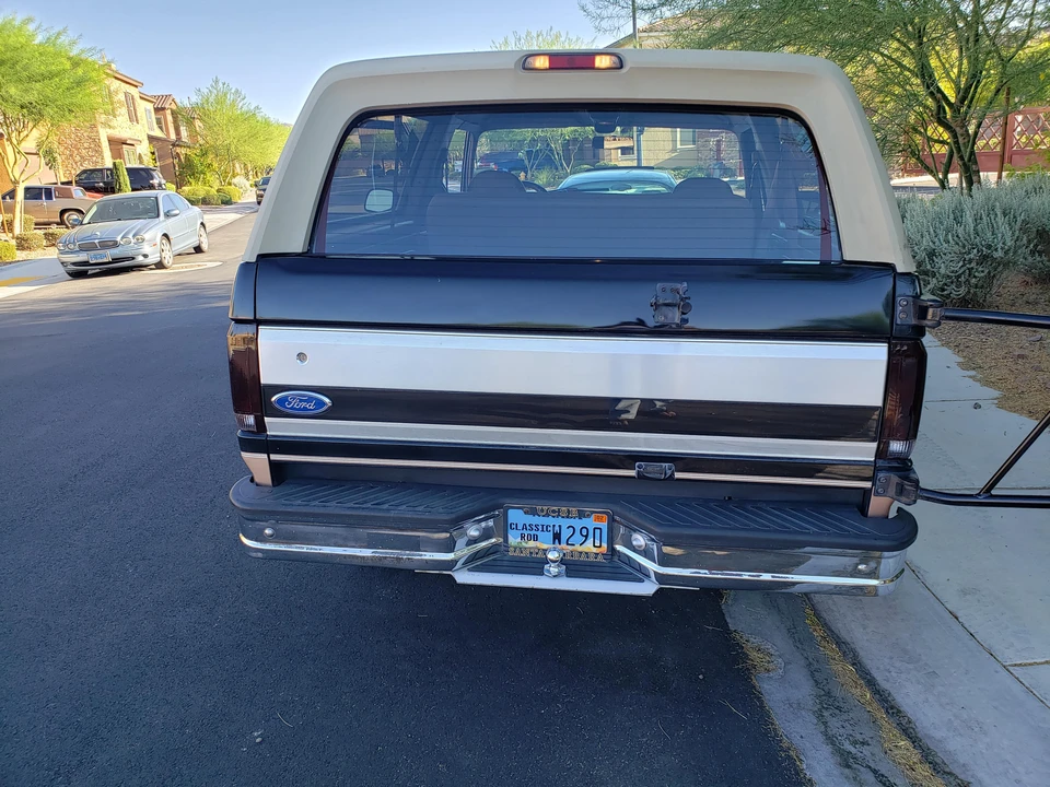 1995 Ford Bronco 5th Gen - Image 15 of 31