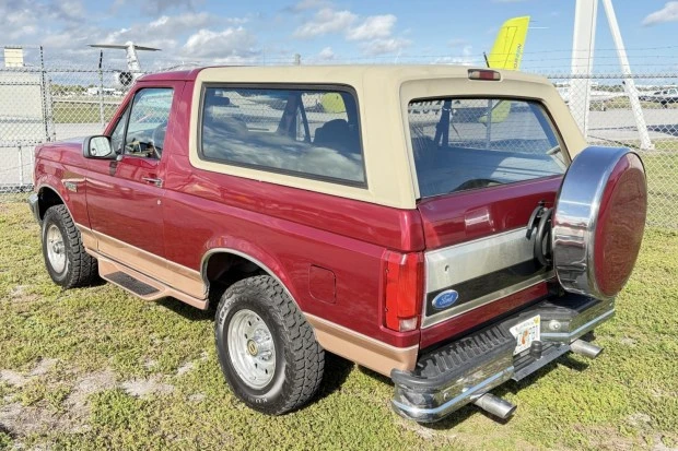1995 Ford Bronco 5th Gen - Image 2 of 7