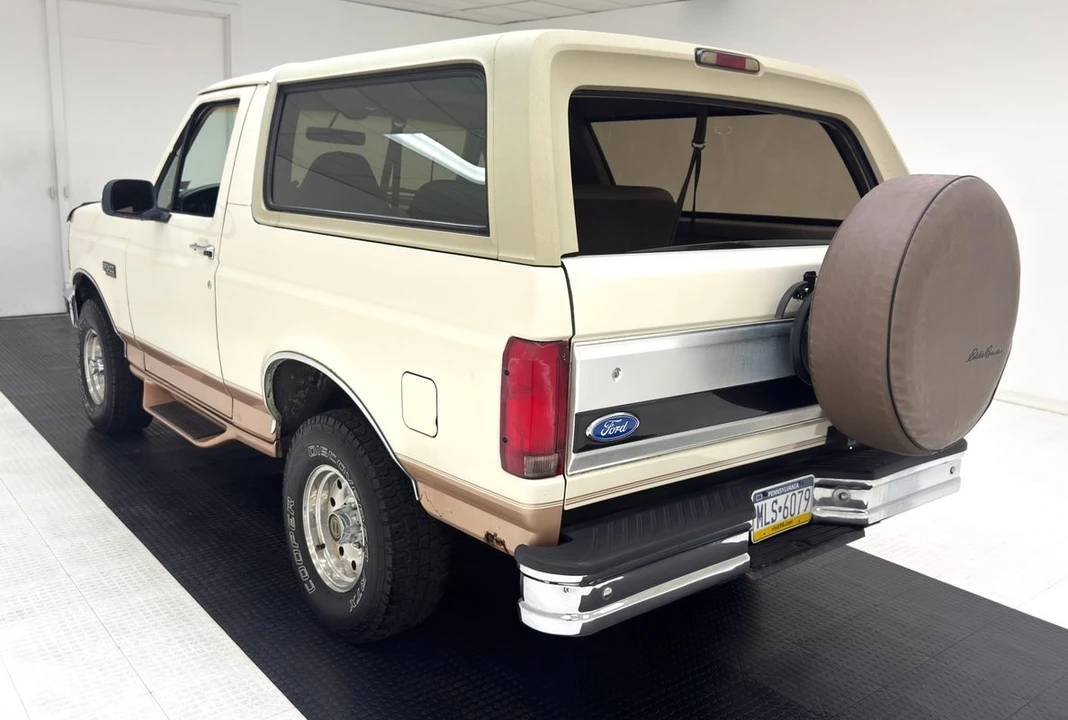1995 Ford Bronco 5th Gen - Image 3 of 31