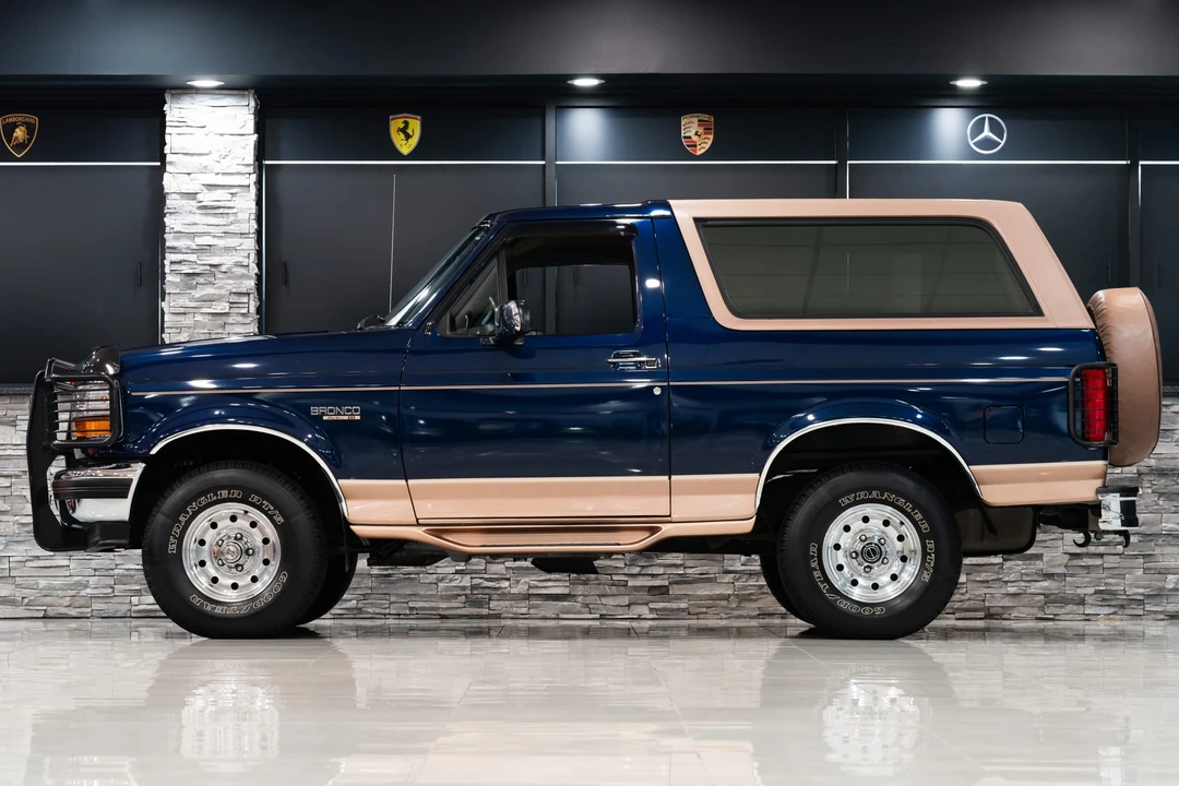 1995 Ford Bronco 5th Gen - Image 7 of 31