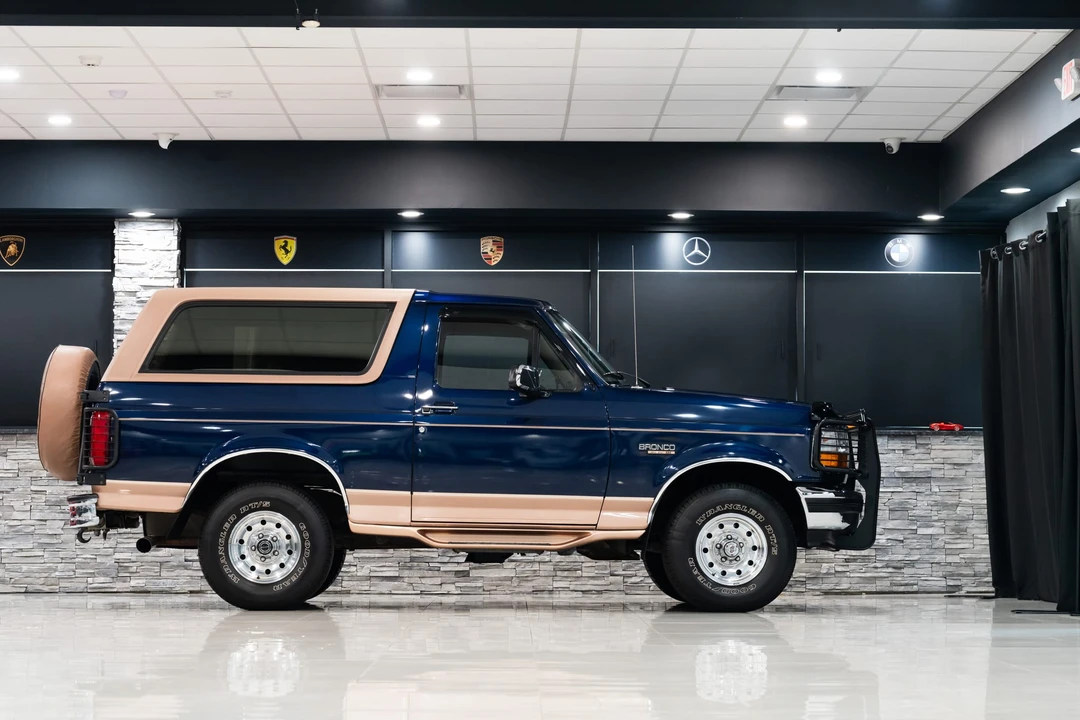 1995 Ford Bronco 5th Gen - Image 27 of 31