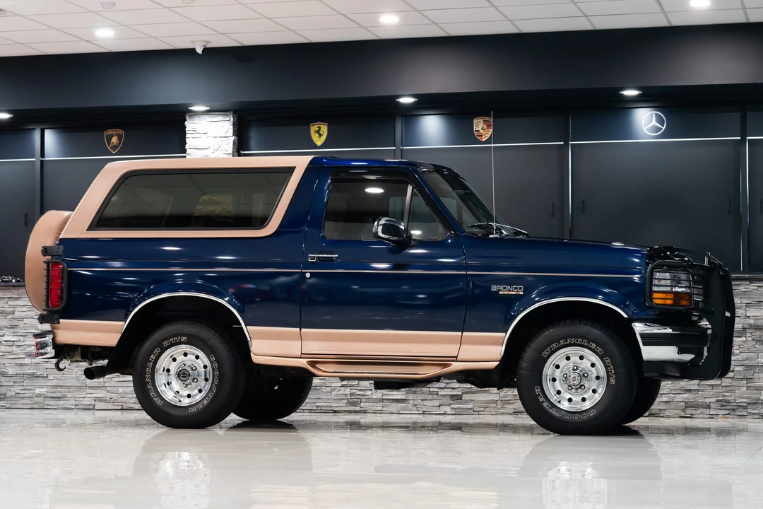 1995 Ford Bronco 5th Gen - Image 29 of 31
