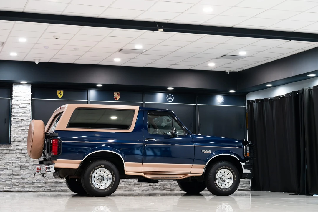 1995 Ford Bronco 5th Gen - Image 25 of 31