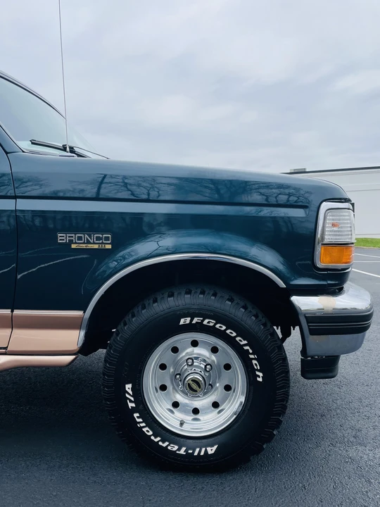 1995 Ford Bronco 5th Gen - Image 27 of 31