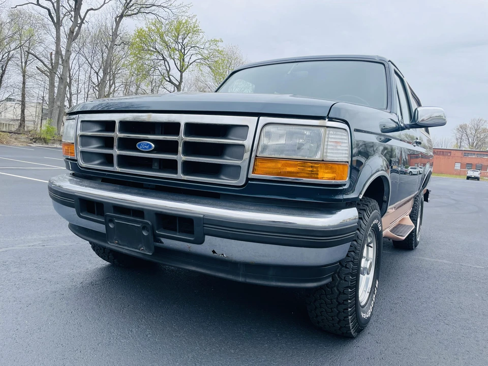 1995 Ford Bronco 5th Gen - Image 6 of 31