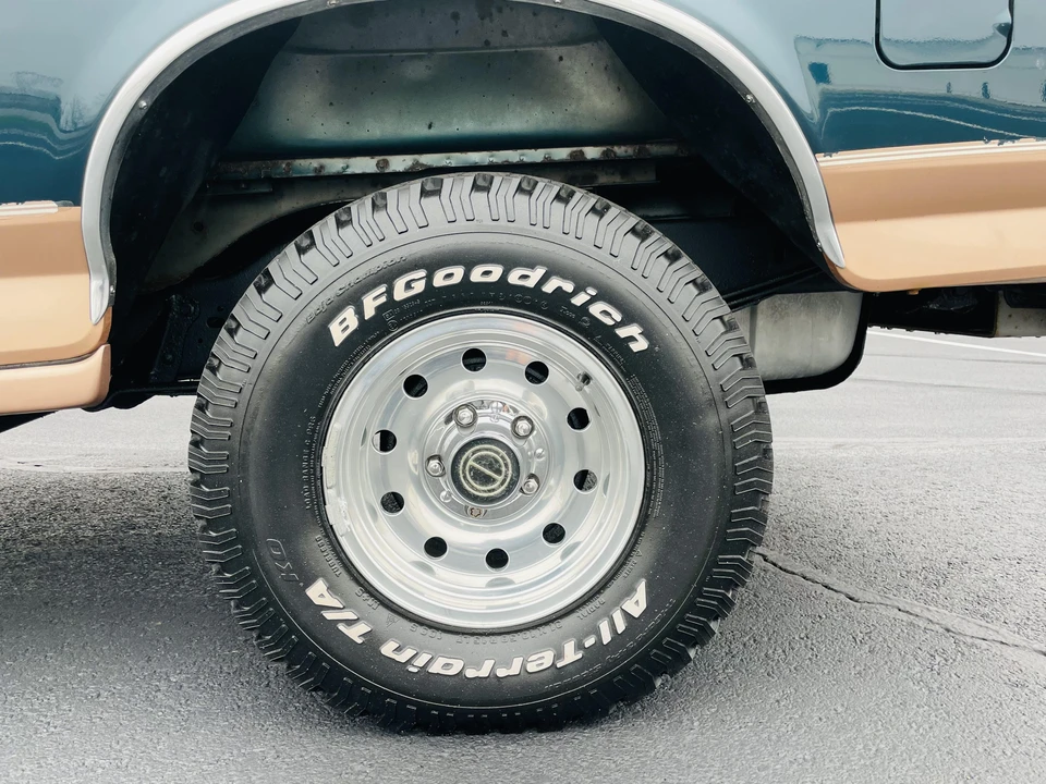 1995 Ford Bronco 5th Gen - Image 29 of 31