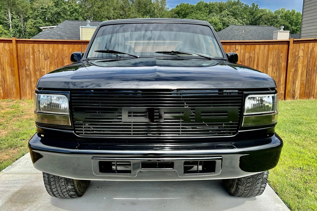 1995 Ford Bronco 5th Gen - Image 2 of 31
